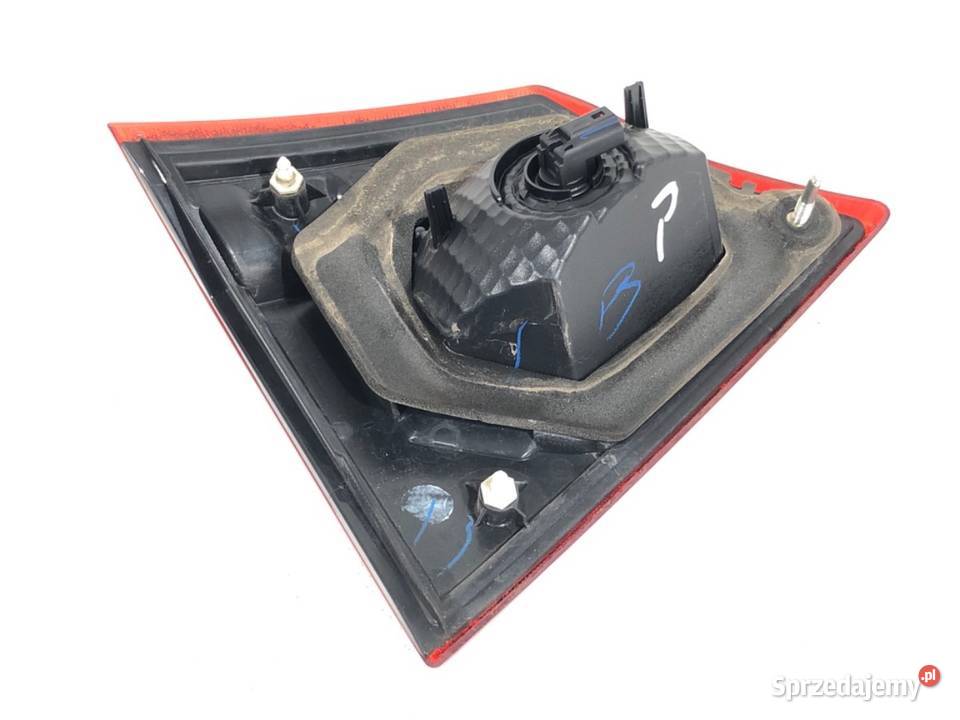 LAMPA TYŁ PRAWA WEWNĘTRZNA SUZUKI VITARA osobowe sprzedam