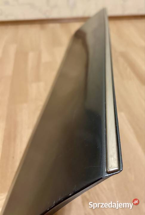 Listwa drzwi przednich szeroka Mercedes W124 E osobowe sprzedam