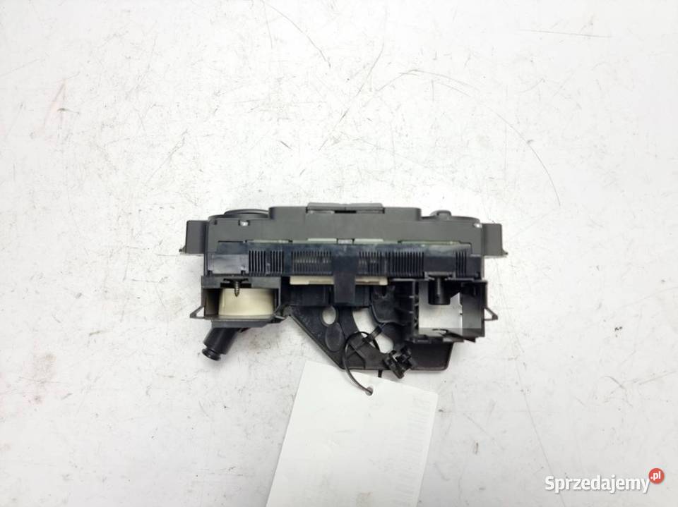 PANEL KLIMATYZACJI VOLKSWAGEN GOLF V osobowe Części samochodowe Lipno