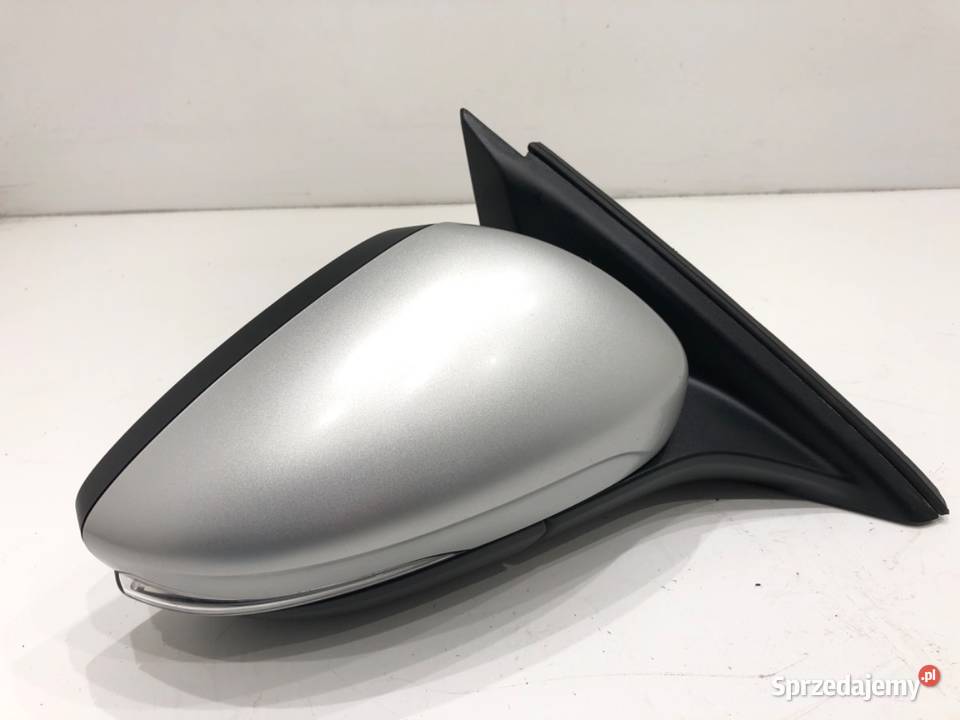 LUSTERKO PRAWY FORD FOCUS IV Hatchback SREBRNY