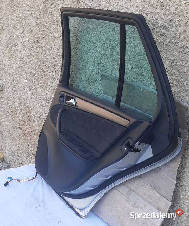 DRZWI PRAWY TYŁ MERCEDES W203 LIFT KOMBI Mielęcin