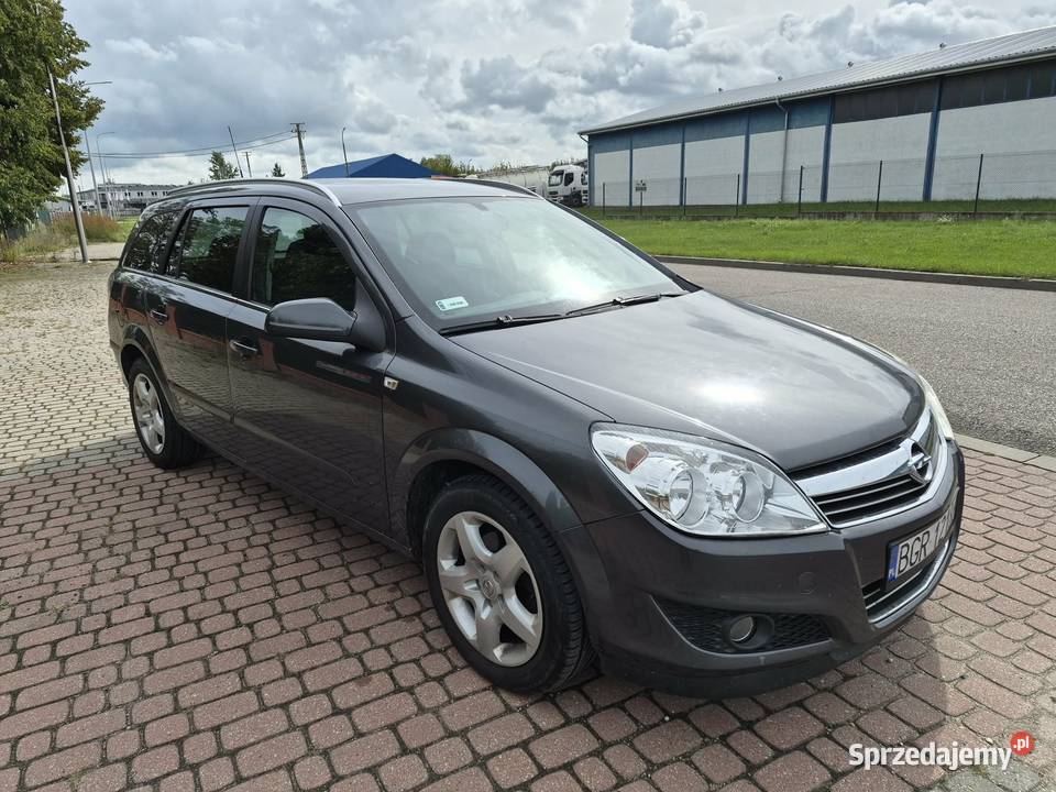 OPEL ASTRA super stan 2008r sprzedam