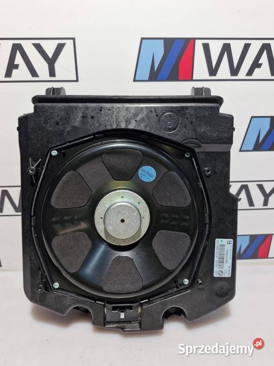 BMW 7 F01 F02 F04 GŁOŚNIK NISKOTONOWY CENTRALNY Sprzęt audio fabryczny sprzedam
