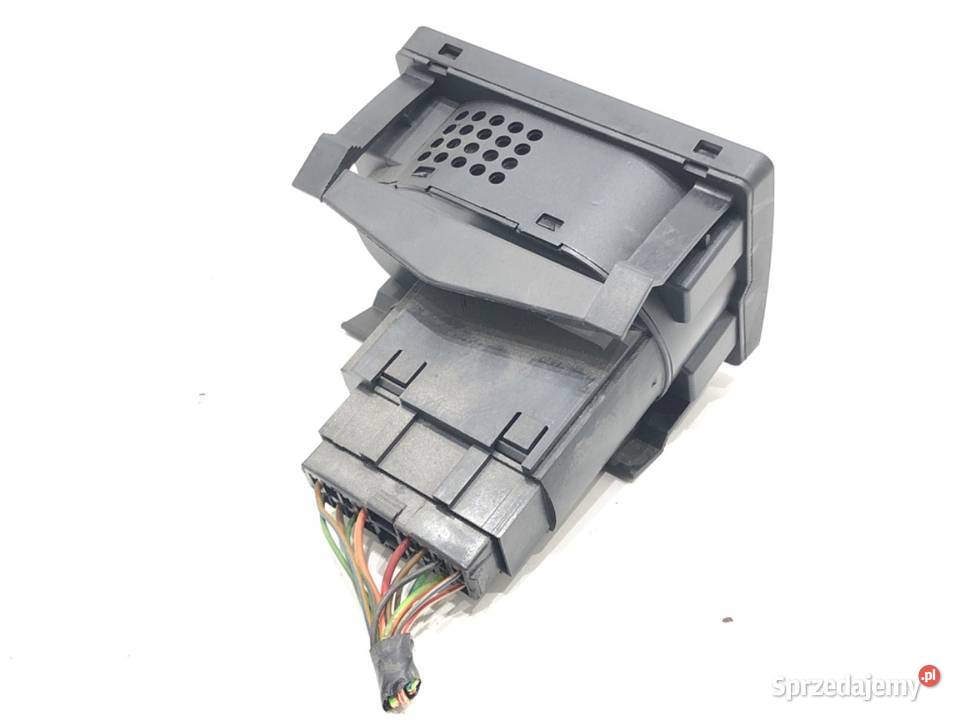 WŁĄCZNIK ŚWIATEŁ FORD FOCUS II 7M5T13A024LA 0413