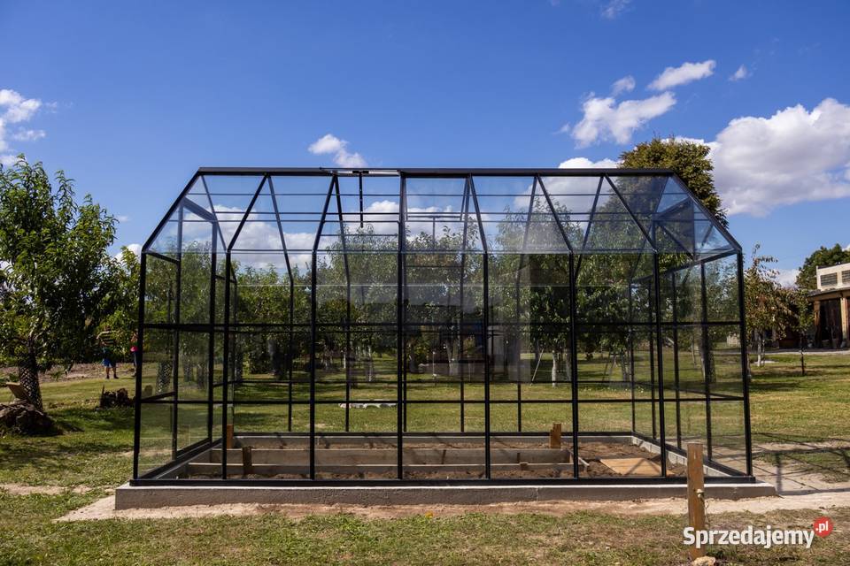 Szklarnia szklana Warszawa