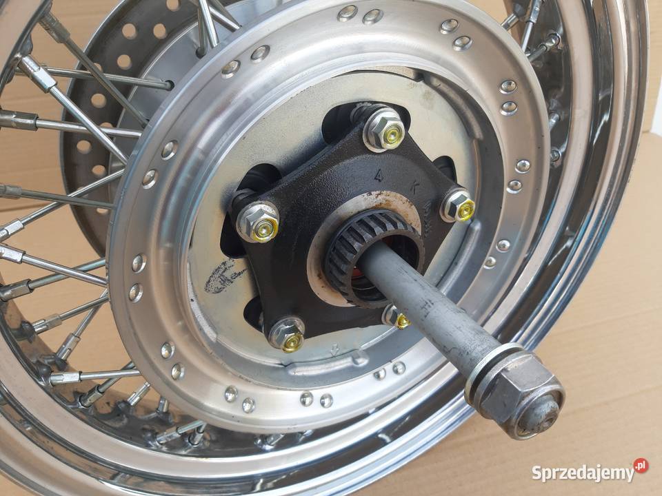 HONDA VTX 1300 FELGA TYŁ TYLNA 15 OŚ JARZMO Bieleń