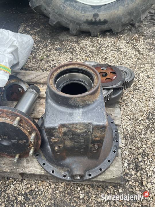 Zwolnica tylna Valtra 130190 kompletna 100