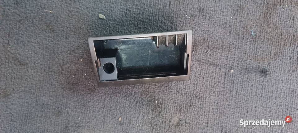 Wkład Popielniczka Przód Audi A4 B5 a18