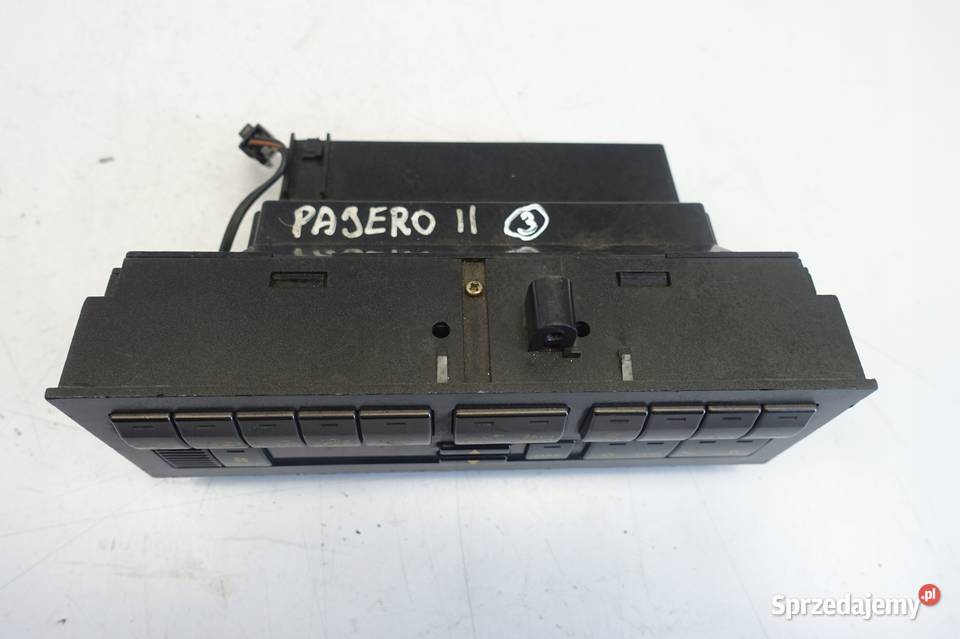 PANEL KLIMATYZACJI Mitsubishi Pajero II Rudka