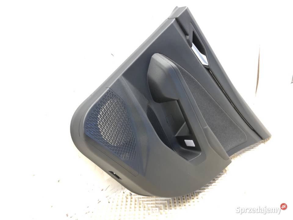 BOCZEK DRZWI PRAWY TYŁ VW GOLF VIII Hatchback