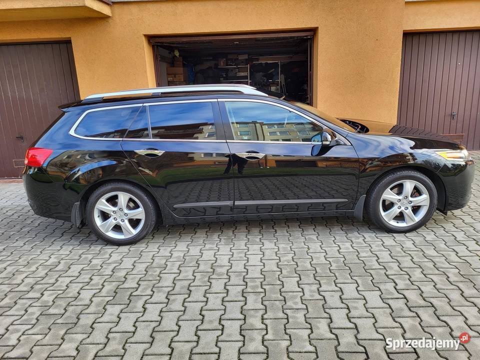 Honda Accord VIII Tourer 20 benzyna polski salon Honda Kraków sprzedam