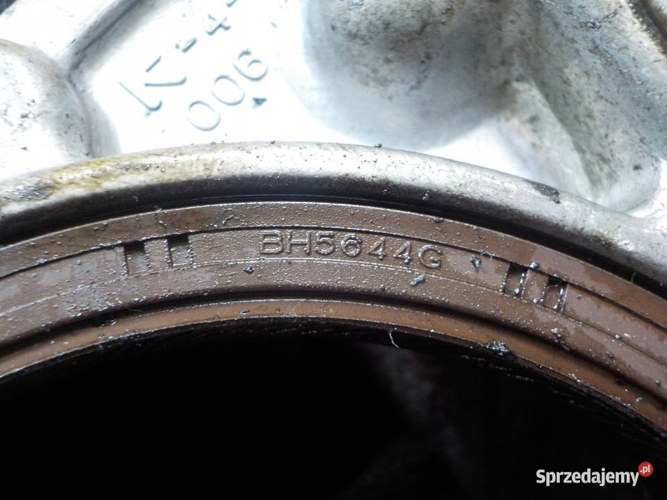 OUTLANDER I 24 MIVEC 06r 160 4G69 uszczelniacz osobowe Suków