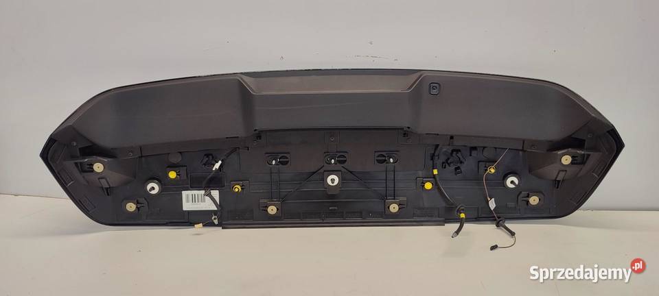 VOLVO XC40 SPOILER LOTKA KLAPY BAGAŻNIKA 717 sprzedam