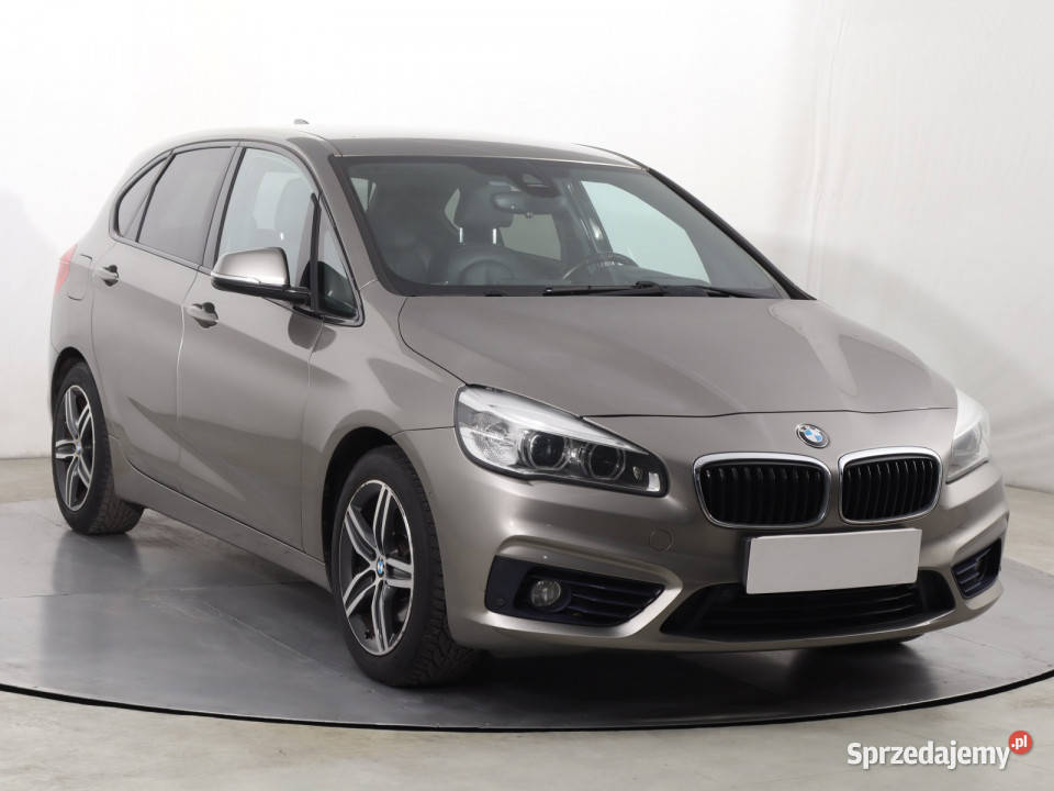 BMW 2 Active Tourer 218i Active Tourer światła przeciwmgielne Katowice