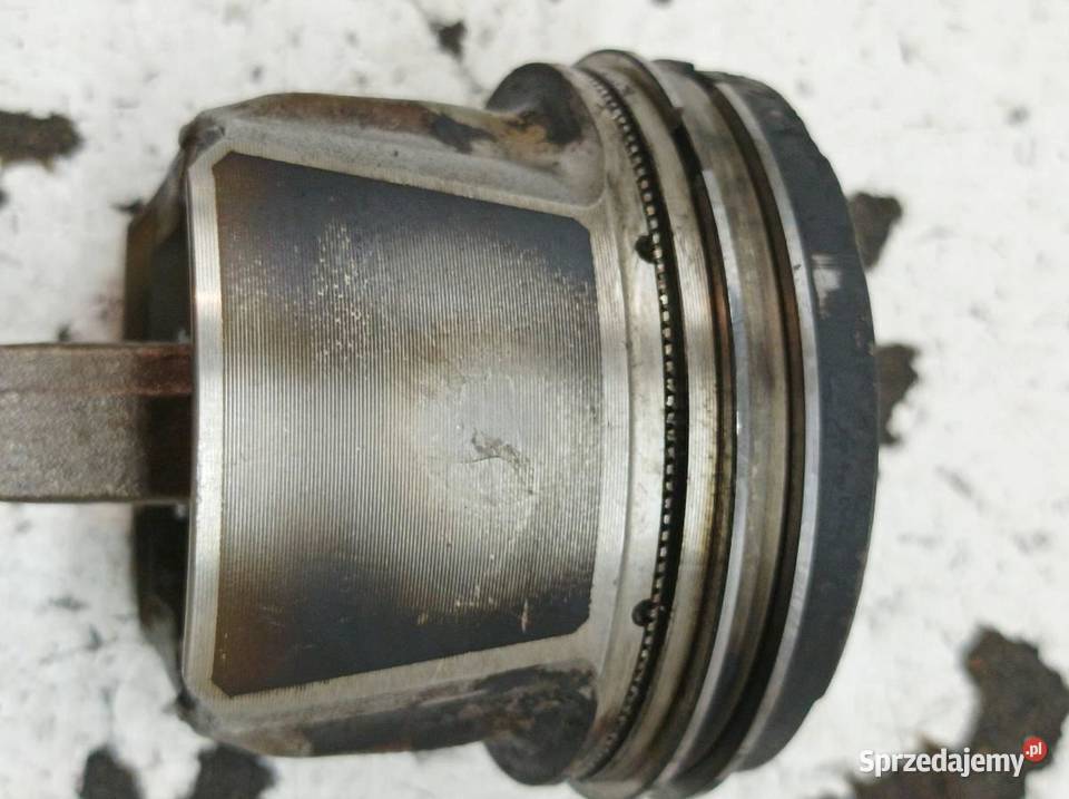 TŁOK KORBOWÓD P023 104 16 CRDI Hyundai i30 III Rok produkcji 2018