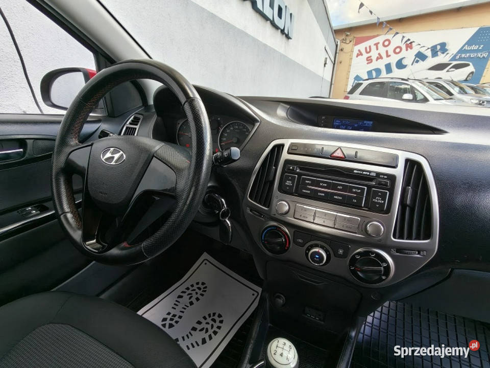 Hyundai i20 FL klimatyzacja elszyby org radio Zarejestrowany w Polsce Racibórz
