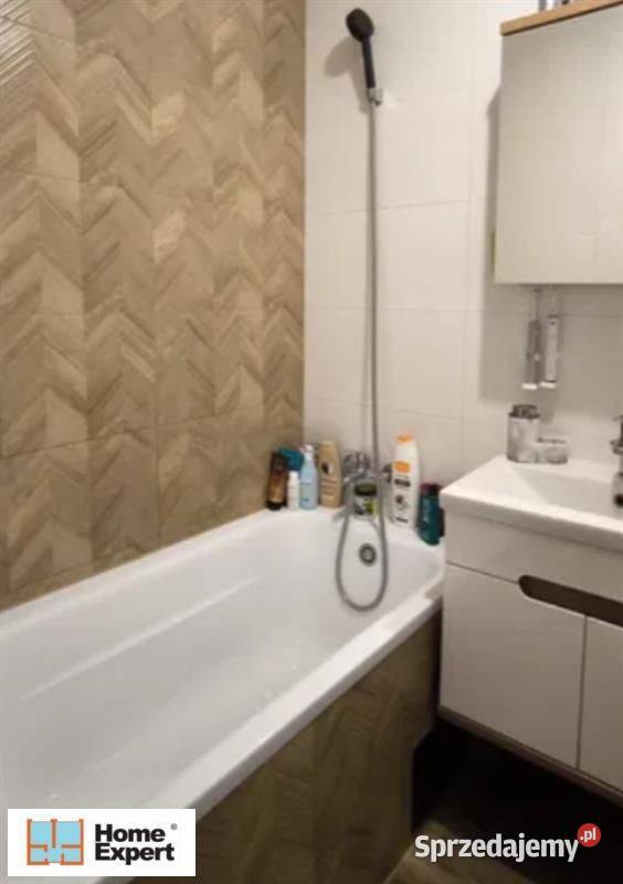 2pok 37met Plac Grunwaldzki BALKONPIWNICAWINDA parter Wrocław