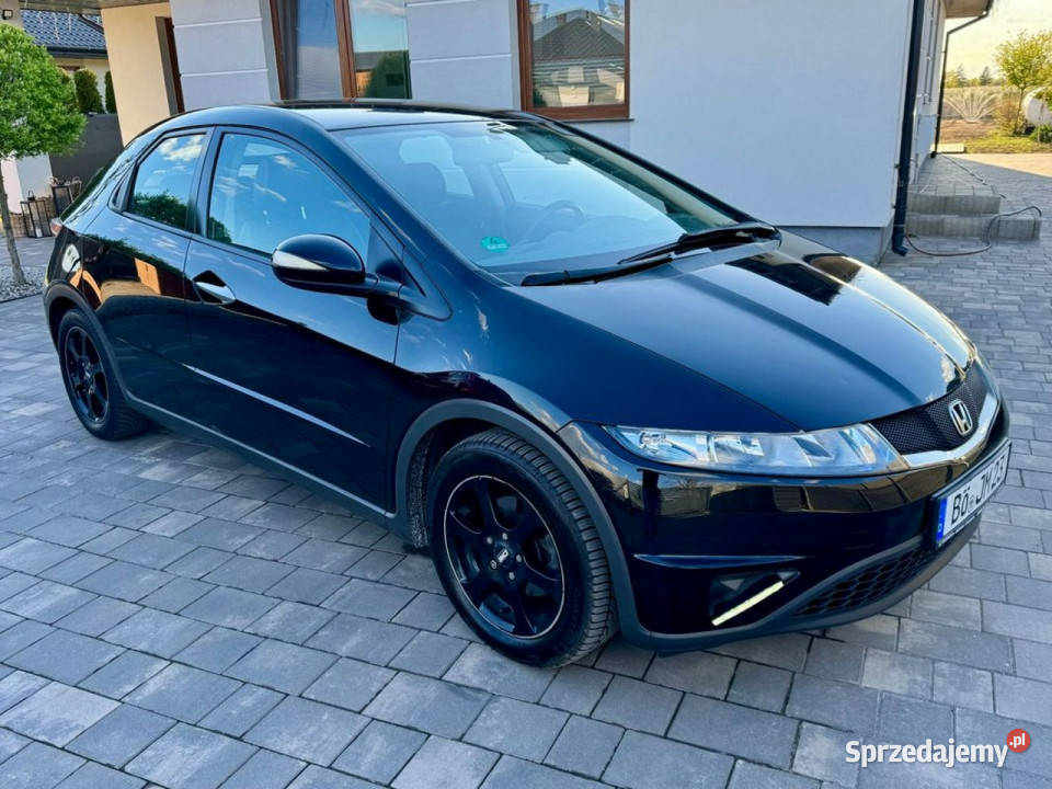 Honda Civic Honda Civic UFO lift 122008 Opłacona czarny Szerominek sprzedam