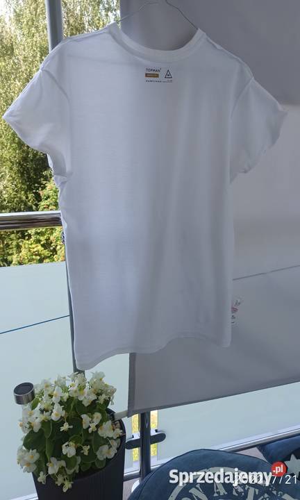 Biały tshirt z wywijanym rękawem uniseks rozmiar