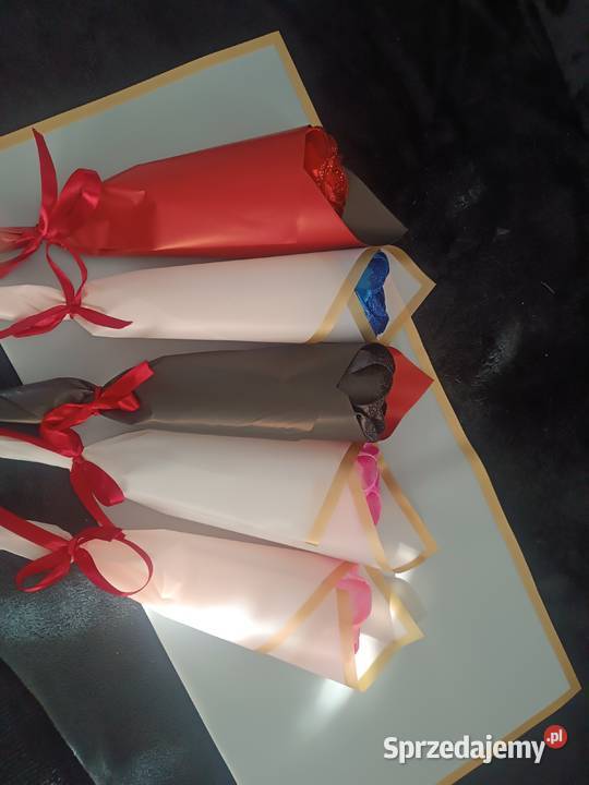 Róża wieczna ze wstążki wielokolorowy Mielec