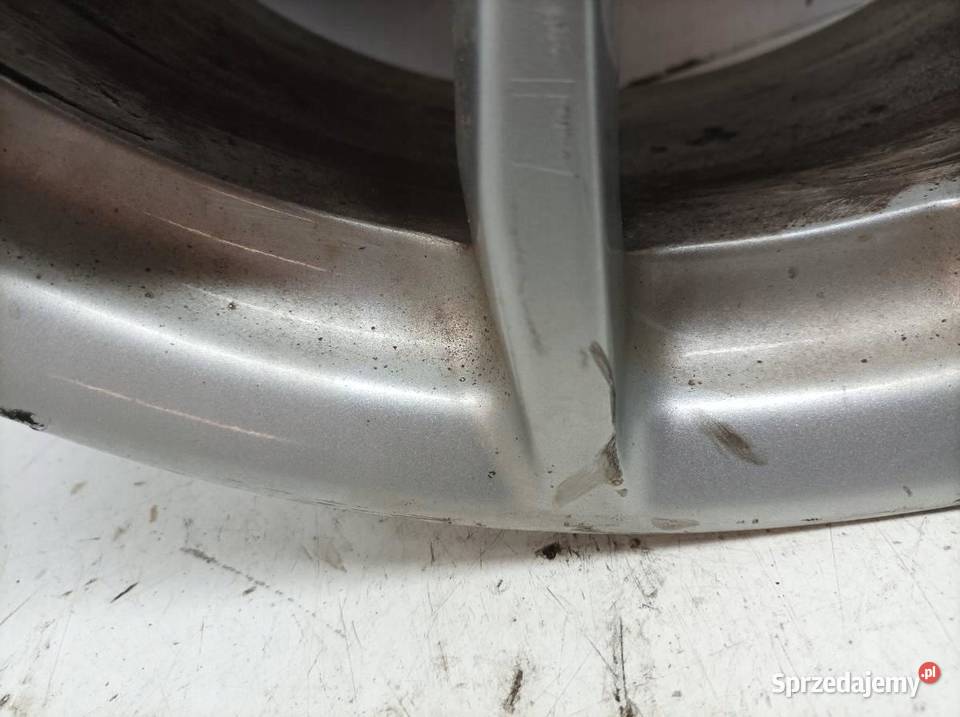 FELGA ALUMINIOWA R16 5X120 ET40 OC72MM 7JX16H2 Samochodowe