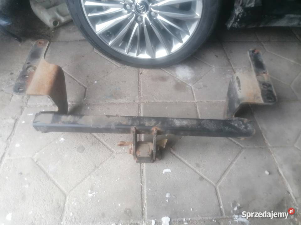 Hak holowniczy Toyota avensis t27 2015 Skarżysko-Kamienna sprzedam