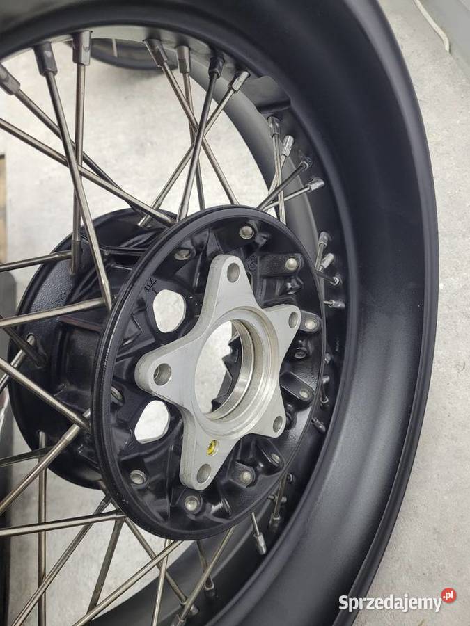 BMW R NINE T FELGA TYŁ TYLNA 17 MT550 H2 1423 Motocyklowe wielkopolskie Nowy Tomyśl