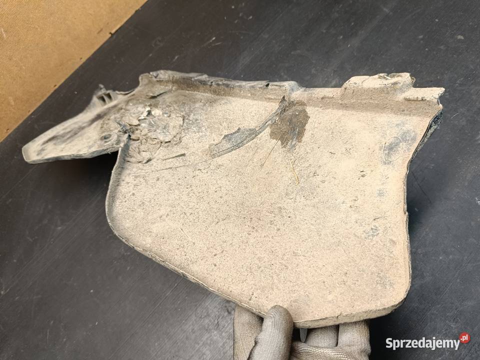 Owiewka osłona plastik boczek prawy tył części