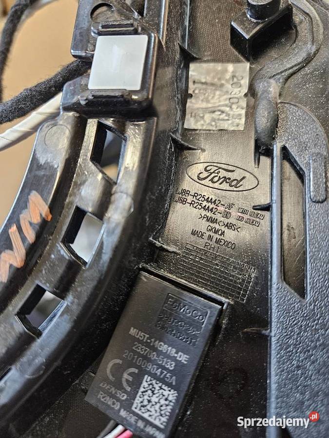 FORD MUSTANG MACHE KLAMKA OSŁONA SŁUPKA PRAWY wielkopolskie Międzychód