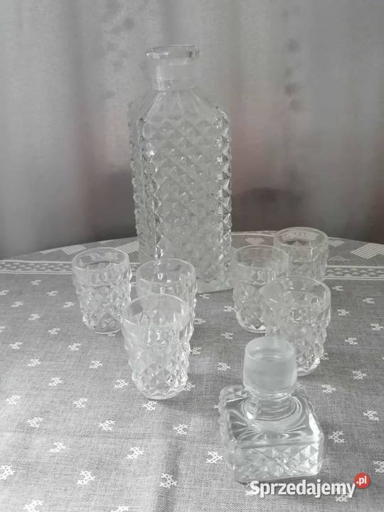 Karafka z kieliszkami PRL dolnośląskie