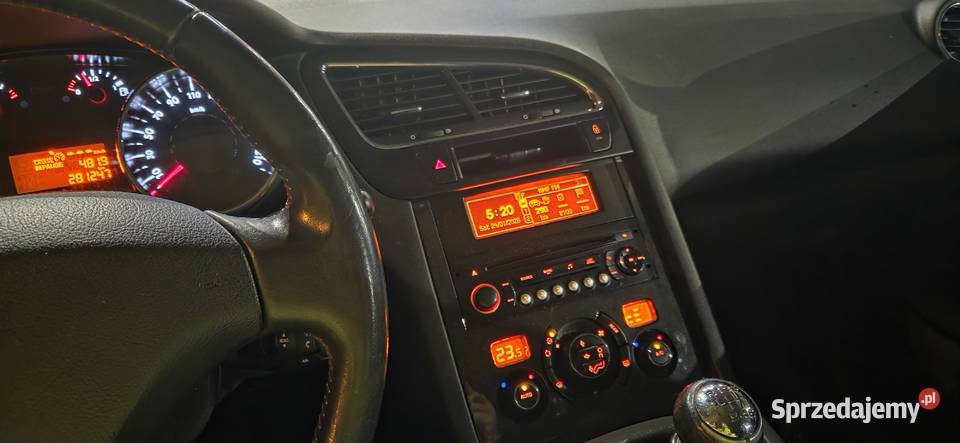 Peugeot 5008 20HDI 150 skórzane fotele