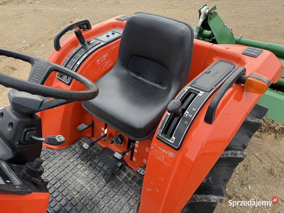 Japoński traktorek Kubota Saturn x20 diesel 4x4 Skrzynia biegów Manualna Olecko