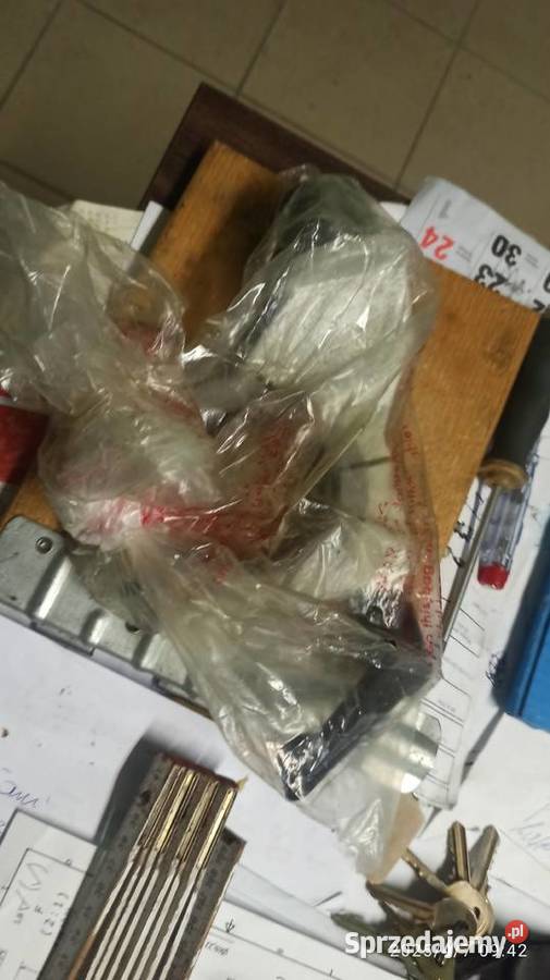 uchwyt do mechanizmu posuwu odlew gomad gorzów Kłodawa