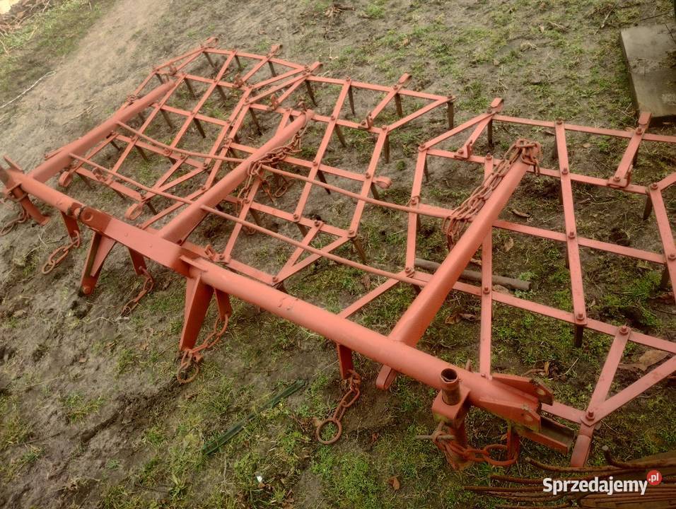 Pługi 3 skibowy nieuszkodzony Maszyny rolnicze łódzkie Kunice