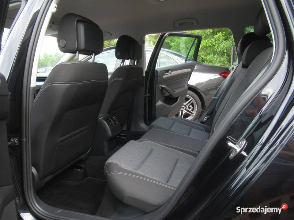 Volkswagen Passat BEZWYPADKOWY Kamera AppConnect ABS Warszawa sprzedam