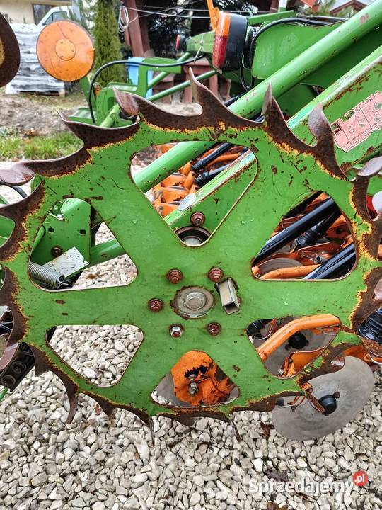Zestaw uprawowo siewny Amazone AD 302 brona