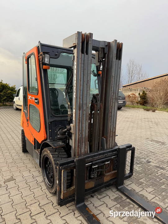 wózek widłowy DOOSAN D30S5 diesel 3000 Triplex Działoszyn