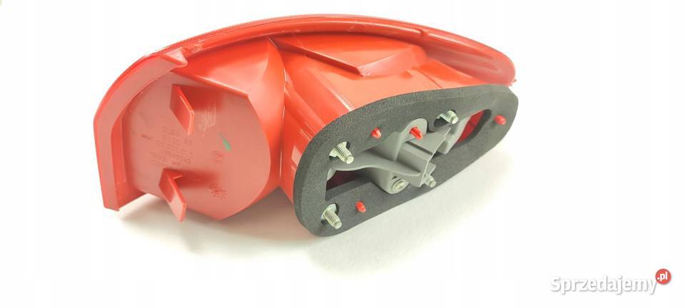 ALFA ROMEO 147 LAMPA TYŁ LEWA STRONA 46556349