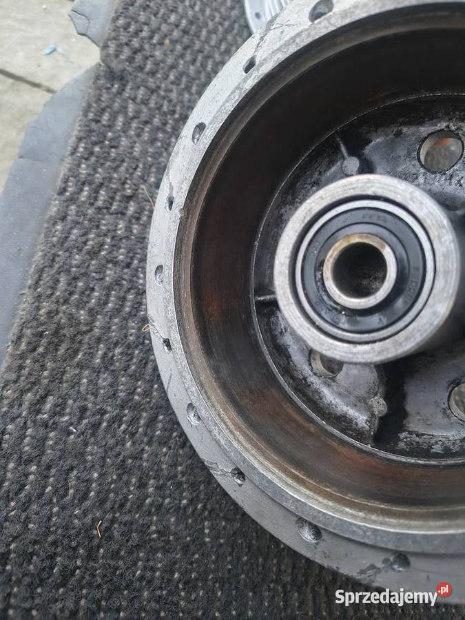 Piasta tył przód WSK 125 B3 Rzeszów sprzedam