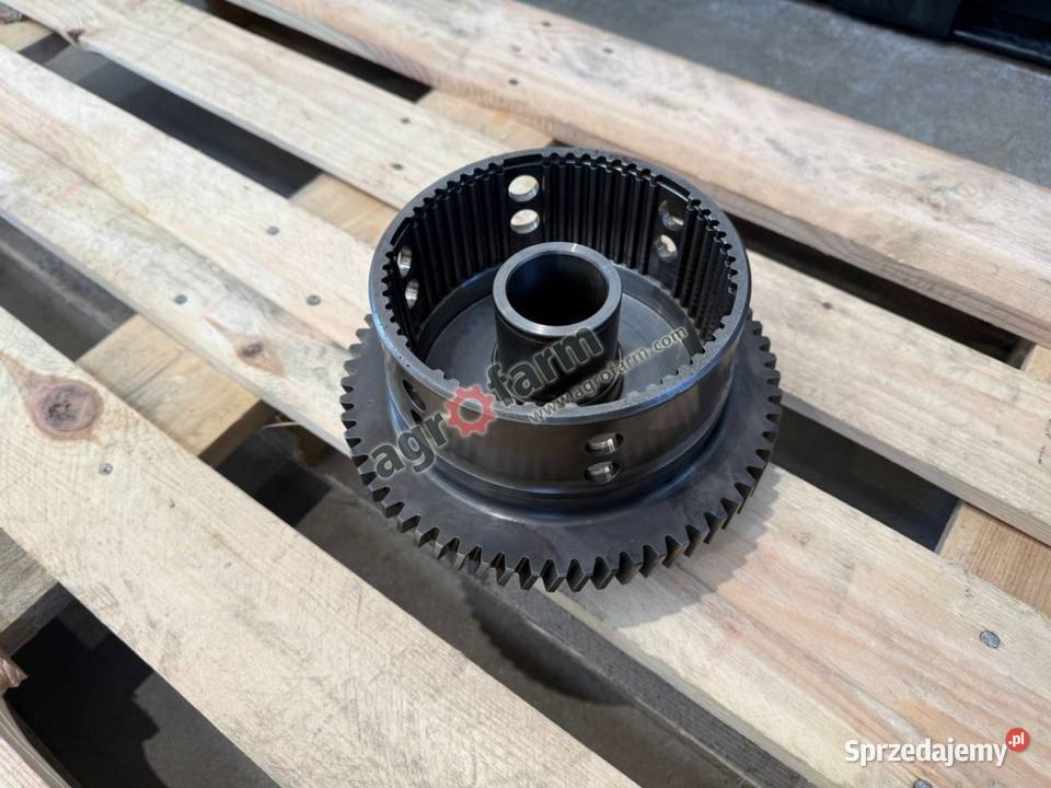 Kosz skrzyni biegów Holland T7195 T7220 Byków sprzedam