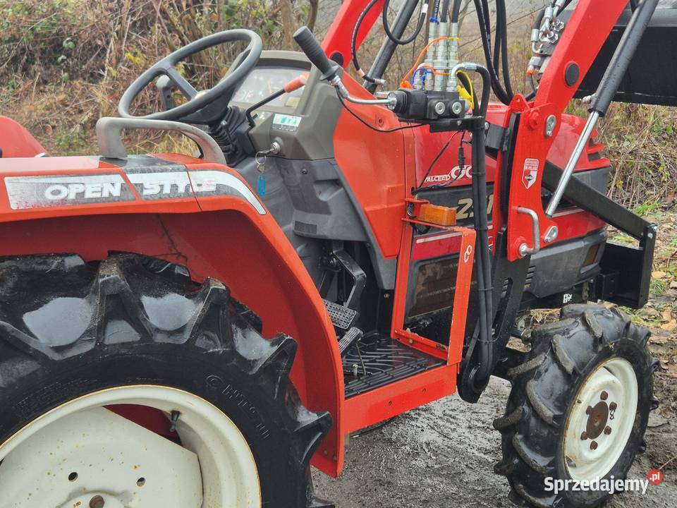 Traktorek MITSUBISHI MT251D 25 Wspomaganie