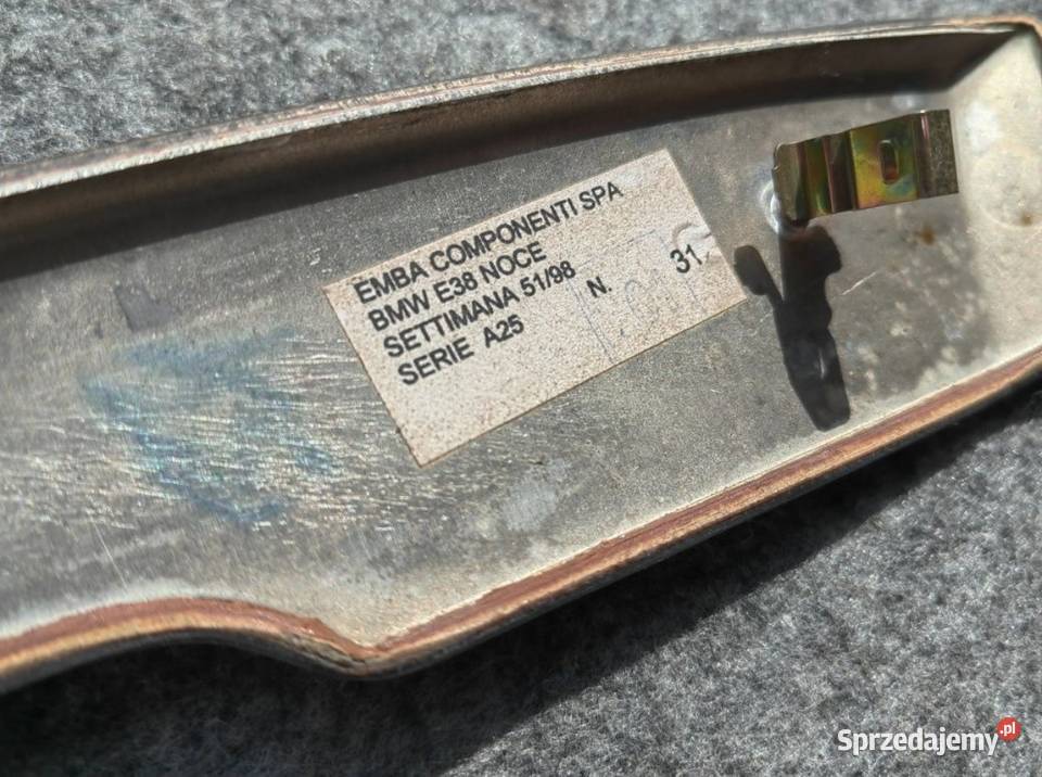 Dekor drzwi prawy przód BMW E38 osobowe Pozostałe Żory