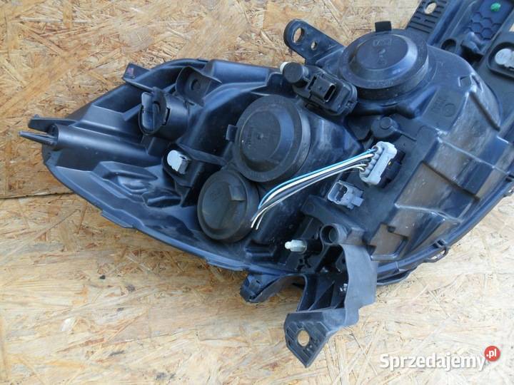 LAMPA LEWY PRZÓD RENAULT CLIO III 8200775869 wielkopolskie sprzedam