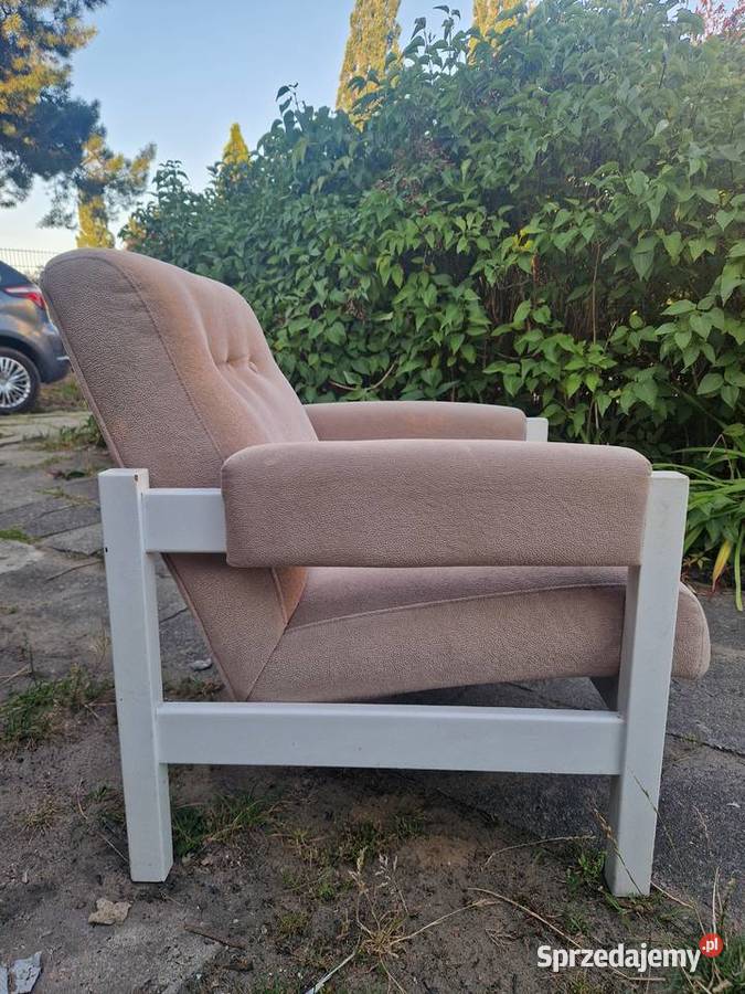 Fotel PRL odnowieniu Ciechocinek sprzedam