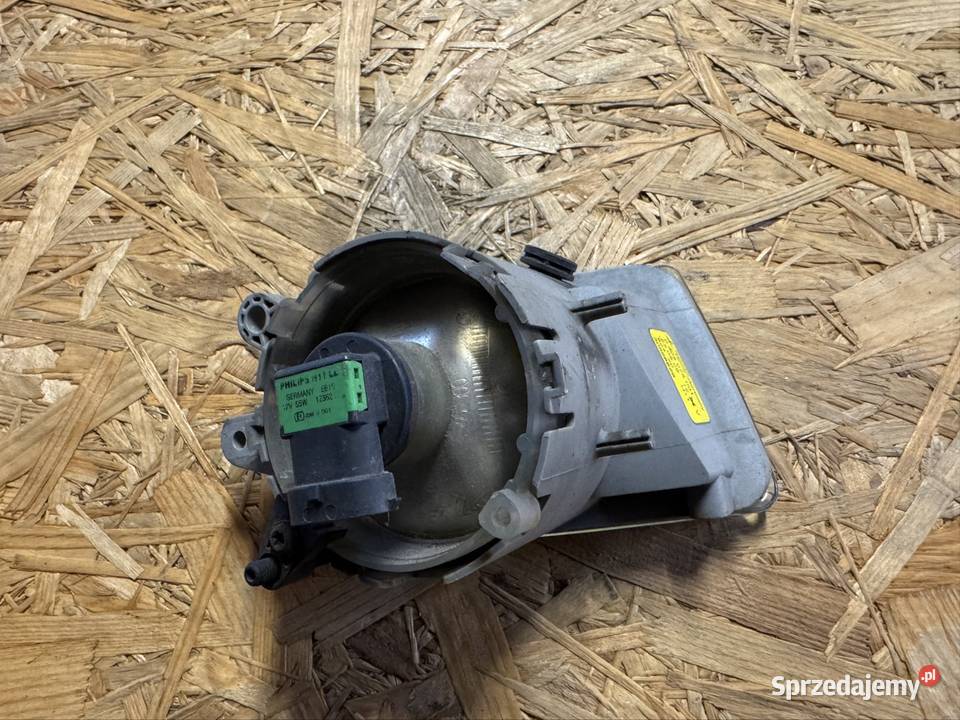 Halogen przód lewy lh volvo v50 0408 30698629 Międzychód