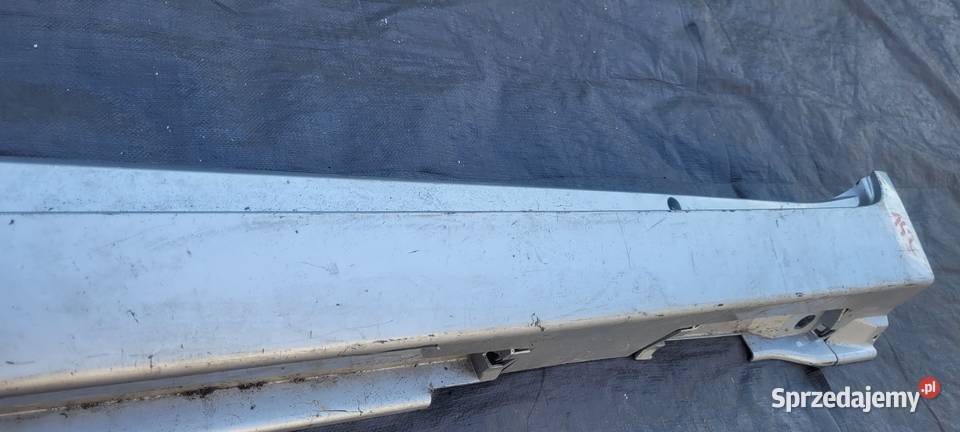 TOYOTA VERSO PRÓG LEWY LISTWA PROGOWA LEWA śląskie Ruda Śląska