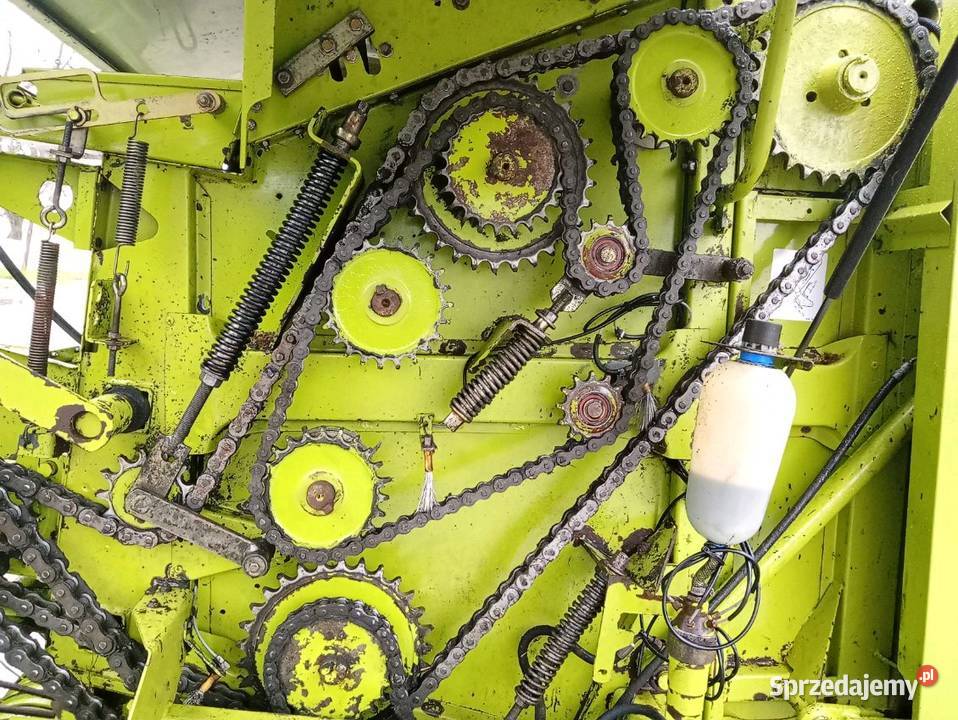 Prasa rolującą Claas Rollant 250 Roto Cut Siatka Rolujące (belujące) mazowieckie Radom