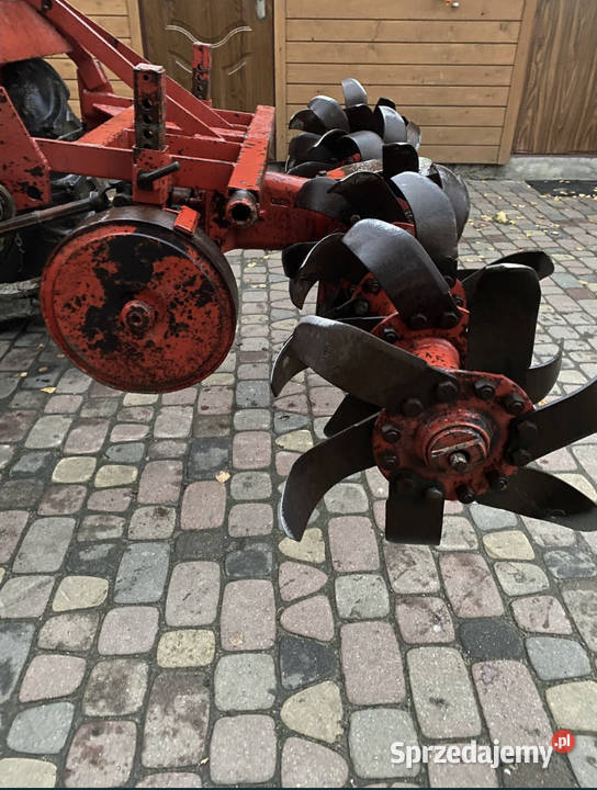 Glebogryzarka Pilzno 21m łódzkie Kurowice