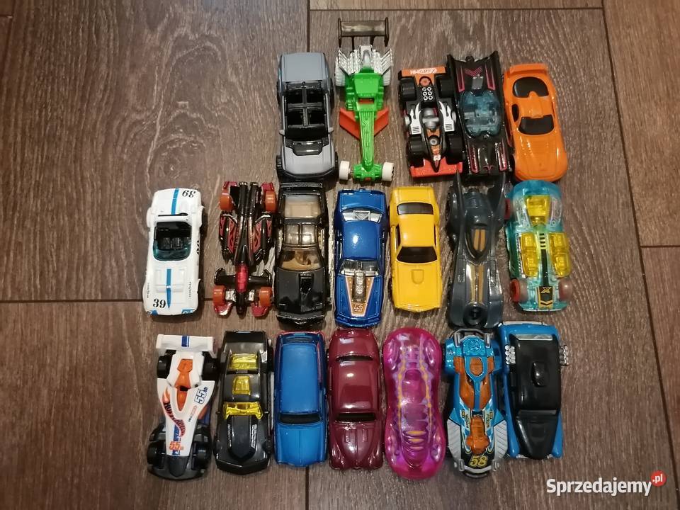 Zabawkowe Autka Hot Wheels 18 sztuk Wrocław