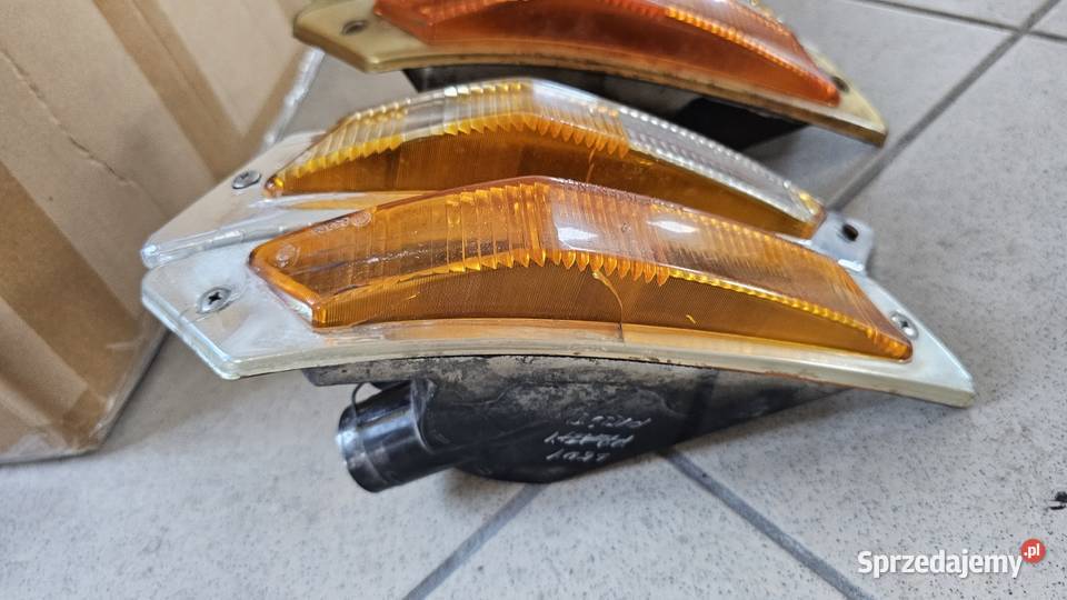 Citroen DS ID kierunkowskazy przód Oleśnica sprzedam